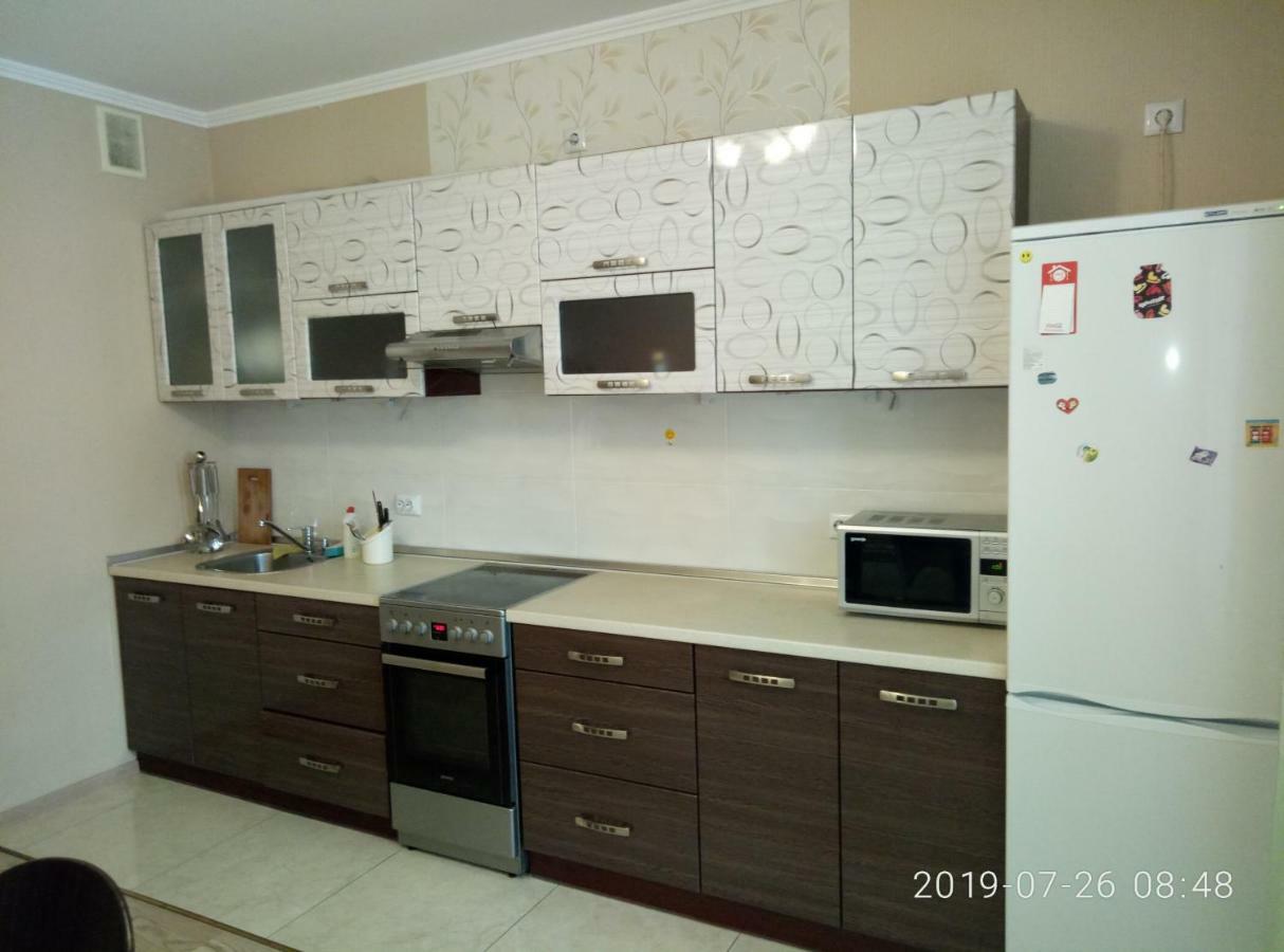 Люкс Апартаменты На Позняках Kiev Exterior foto